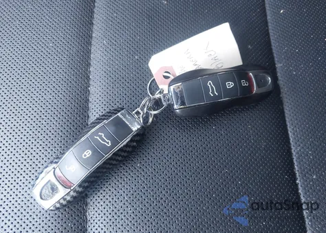 2013 Porsche Panamera 4 из США, поврежденный, VIN WP0AA2A79DL015495